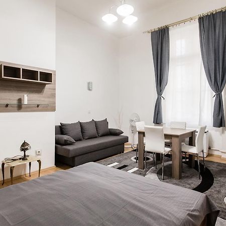 W2 Synagogue Apartment بودابست المظهر الخارجي الصورة